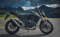 honda-CB750-hornet-2